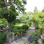 Corte Delle Muse Couette-café San Felice del Benaco