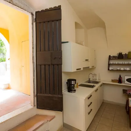 Corte Delle Muse Bed & Breakfast San Felice del Benaco