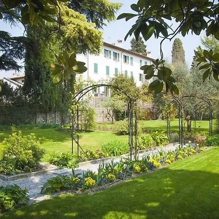 Nocleg ze śniadaniem Corte Delle Muse San Felice del Benaco