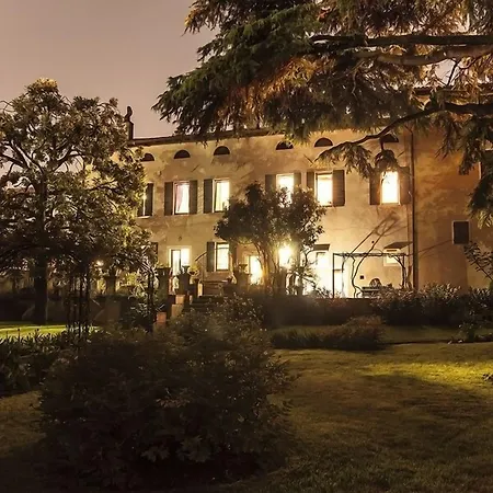 Corte Delle Muse